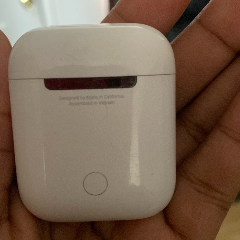 Apple AirPods 2nd generation